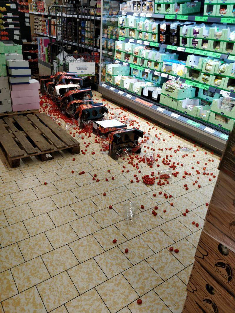 Бывают в жизни огорчения