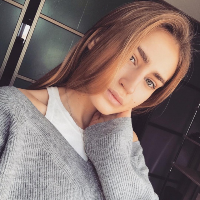 Участницы бала Tatler 2018: дочь Лепса, министра Мантурова и Кристовского Участницы бала Tatler 2018: дочь Лепса, министра Мантурова и Кристовского