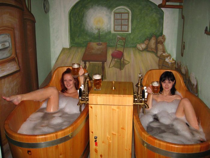Девки и пиво