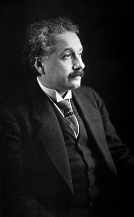 История о том, как Альберт Эйнштейн чуть не стал президентом Израиля История о том, как Альберт Эйнштейн чуть не стал президентом Израиля