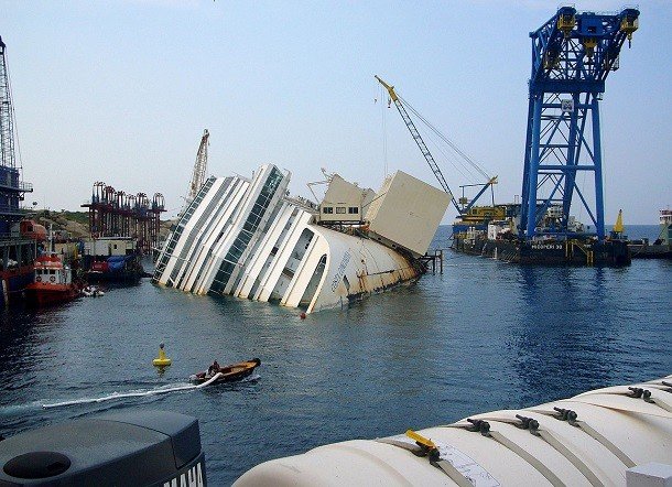 25 несчастных случаев, произошедших в пятницу 13-го 25 несчастных случаев, произошедших в пятницу 13-го
