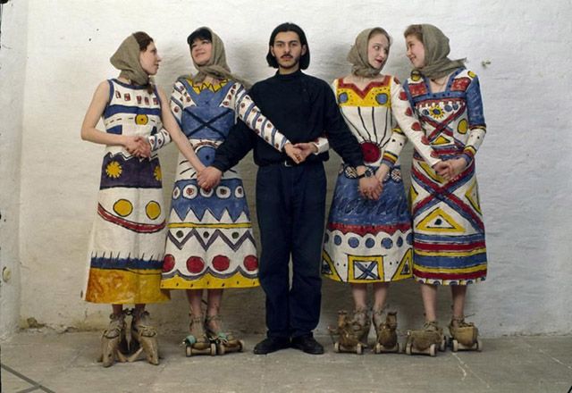 Как мы одевались в 90-ые (31 фото) Как мы одевались в 90-ые (31 фото)