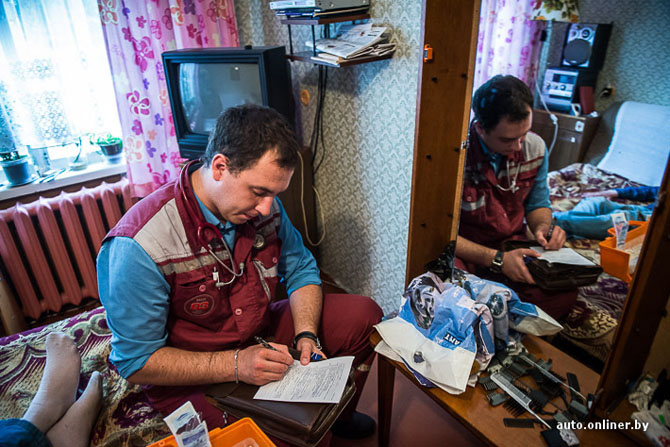 Один день с медиками скорой помощи Один день с медиками скорой помощи