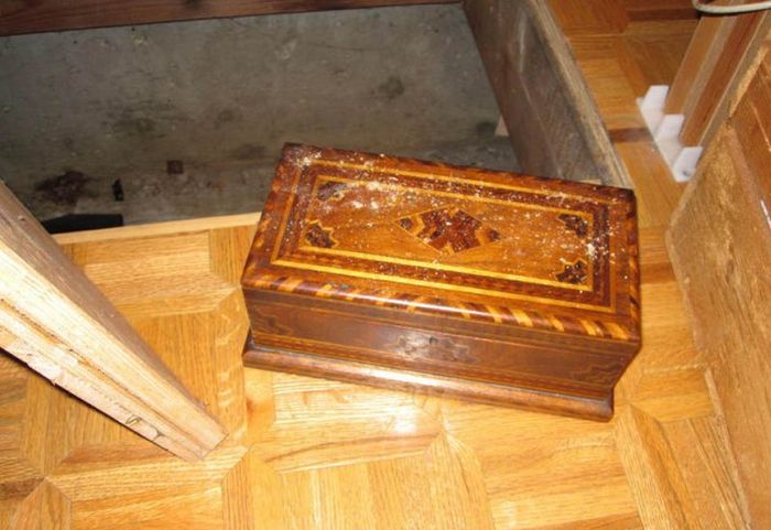 Клад в чулане старого дома