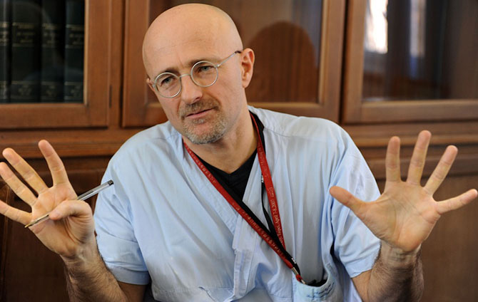 9 современных ученых, ставящих необычные эксперименты 9 современных ученых, ставящих необычные эксперименты