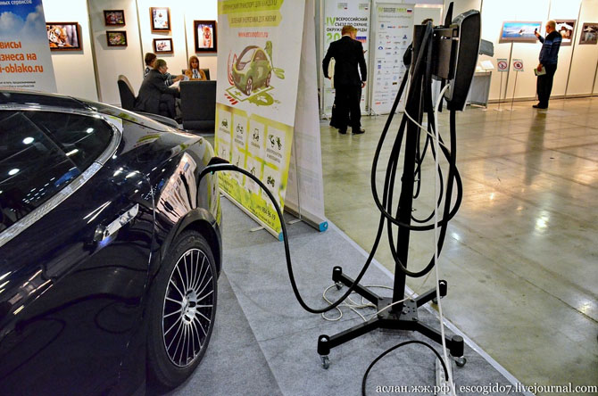 Как устроен электромобиль Tesla Как устроен электромобиль Tesla