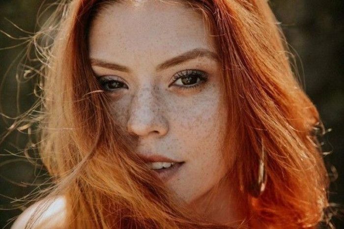 Милые девушки с веснушками