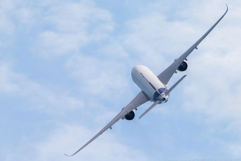 Новый самолет Airbus A350 Новый самолет Airbus A350