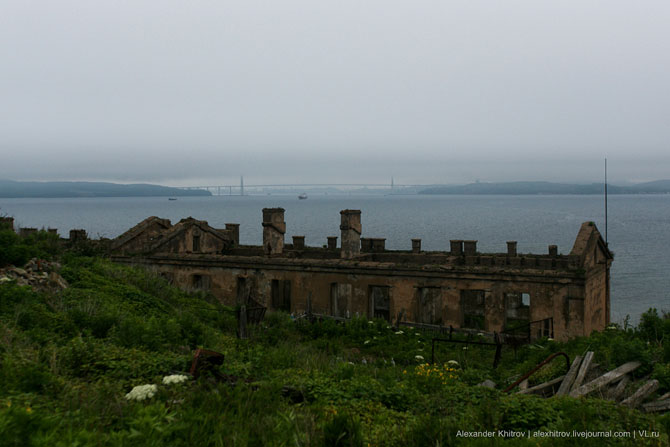 Маяк Скрыплева: морские ворота во Владивосток (51 фото) Маяк Скрыплева: морские ворота во Владивосток (51 фото)