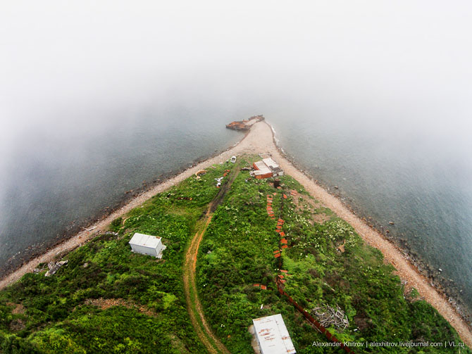 Маяк Скрыплева: морские ворота во Владивосток (51 фото) Маяк Скрыплева: морские ворота во Владивосток (51 фото)