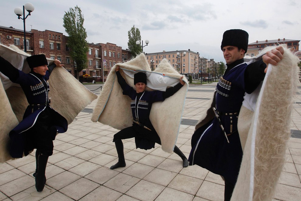 Чечня: сцены из жизни Чечня: сцены из жизни
