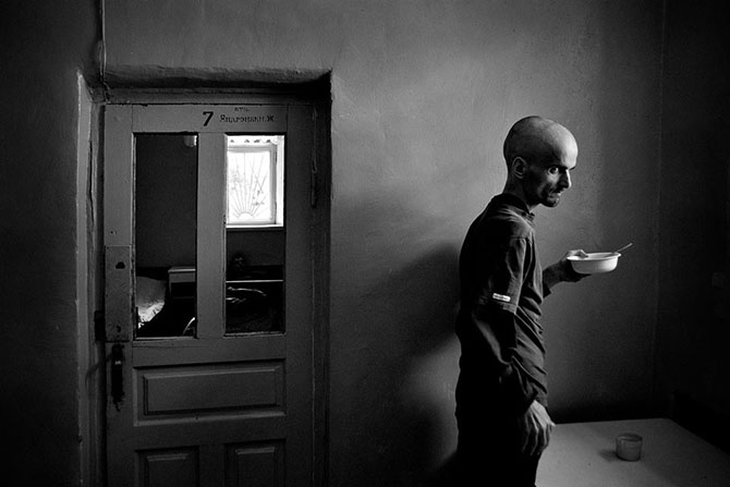 Шокирующие работы фотографа, жившего в психиатрической лечебнице Шокирующие работы фотографа, жившего в психиатрической лечебнице