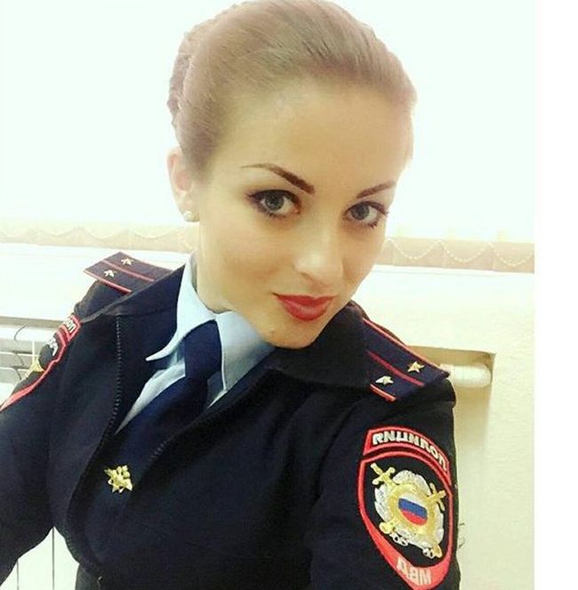 Красотки в рядах силовых структур России