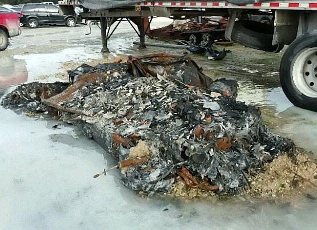 Продается Chevrolet Corvette после пожара