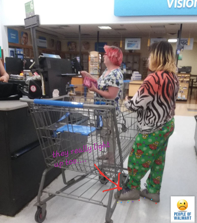 Экстравагантные покупатели Walmart