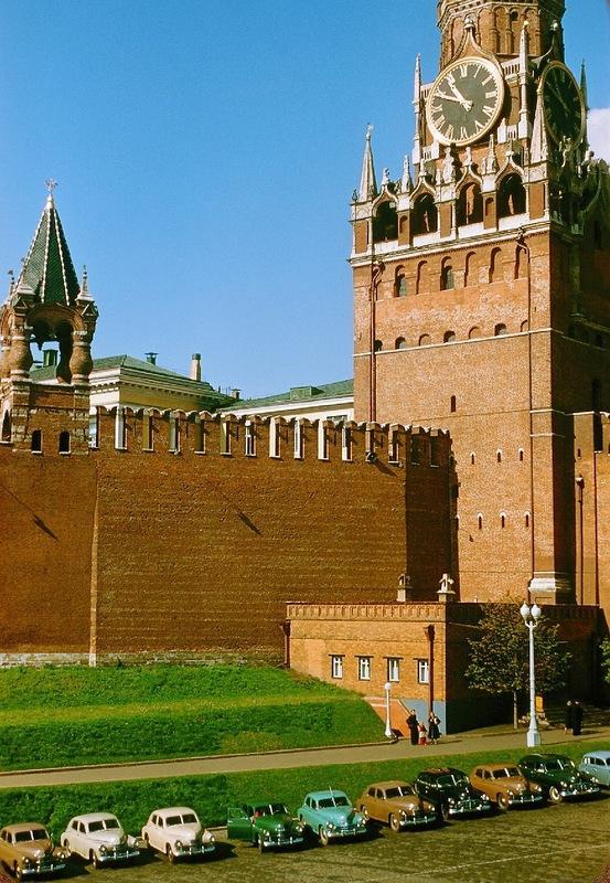 Цветные снимки Москвы 50-х годов (20 фото) Цветные снимки Москвы 50-х годов (20 фото)