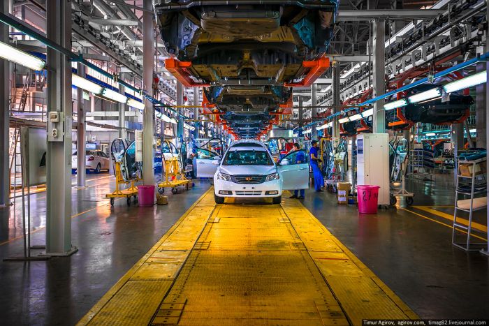Как собирают автомобили Lifan на заводе Derways Как собирают автомобили Lifan на заводе Derways