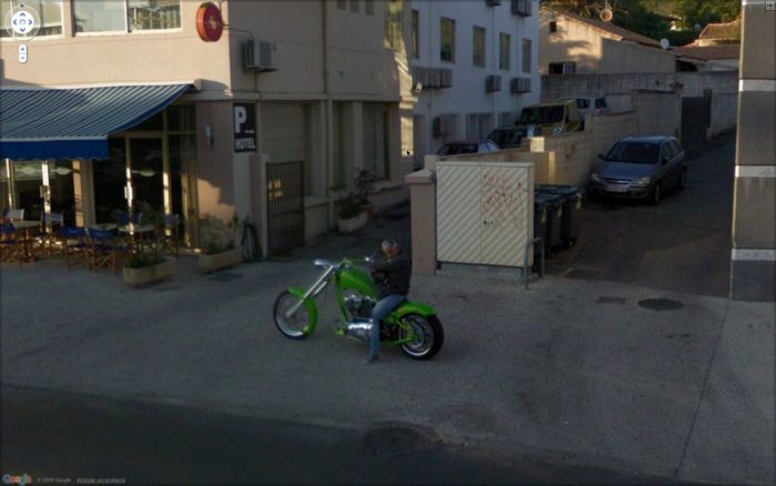 Странные фотографии с Google Street. Часть 2