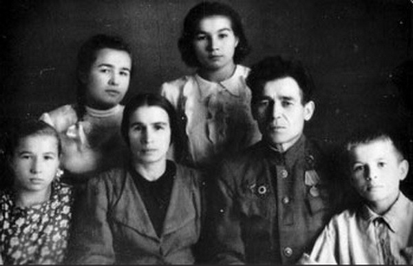 Любопытные факты о легендарном танцовщике Рудольфе Нурееве Любопытные факты о легендарном танцовщике Рудольфе Нурееве