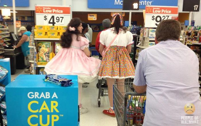 Люди из Волмарта