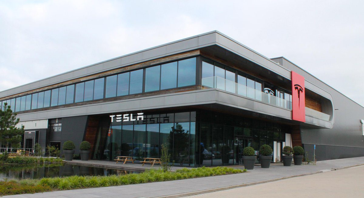 Первый завод Tesla в Европе Первый завод Tesla в Европе