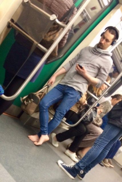 Модники и странные пассажиры в метро
