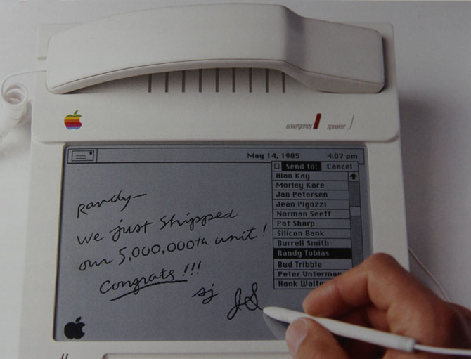 Прототипы устройств Apple 30-летней давности Прототипы устройств Apple 30-летней давности
