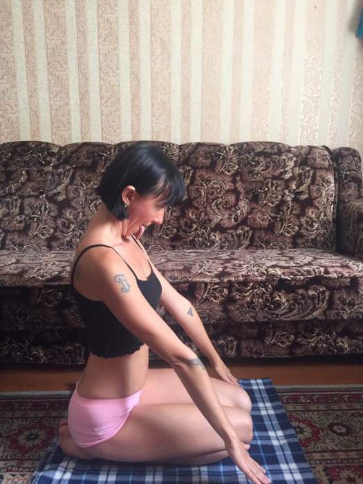 Йога может многое: эти упражнения помогут снять боль в горле Йога может многое: эти упражнения помогут снять боль в горле