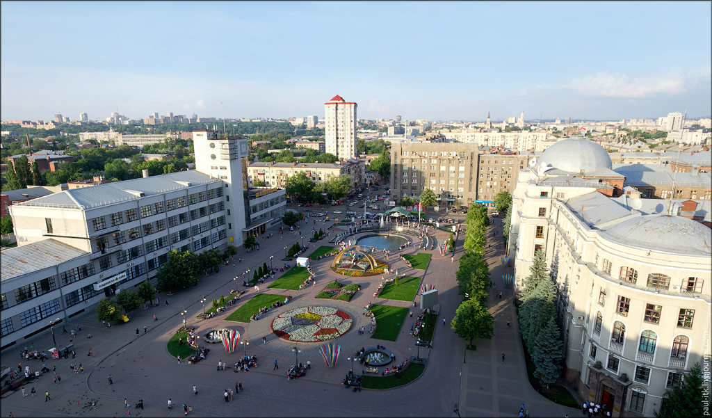 Харьков – вид с крыш (23 фото) Харьков – вид с крыш (23 фото)