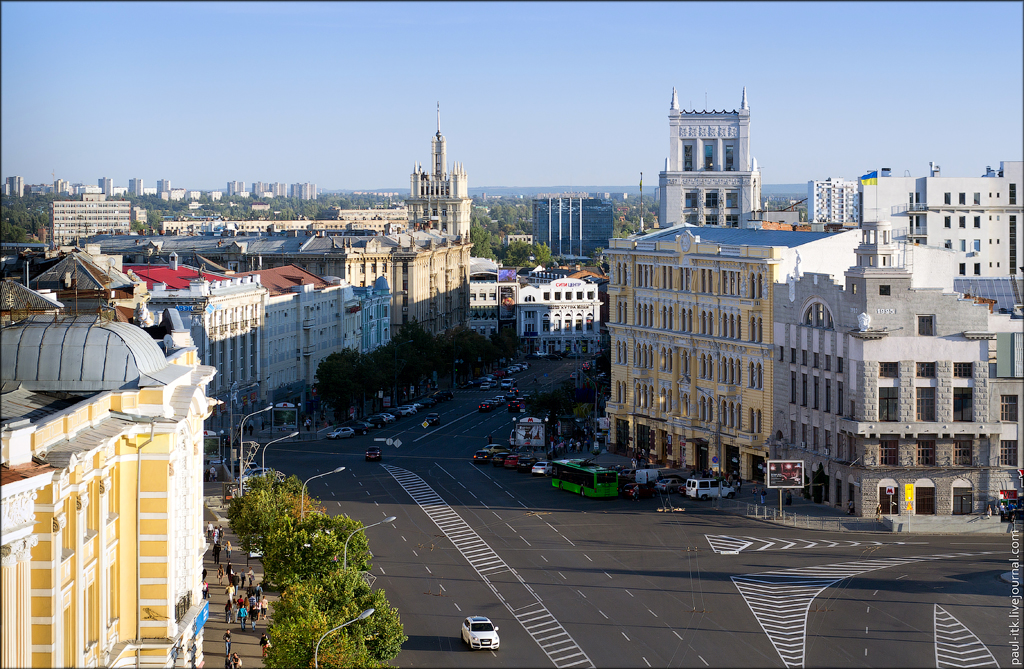 Харьков – вид с крыш (23 фото) Харьков – вид с крыш (23 фото)