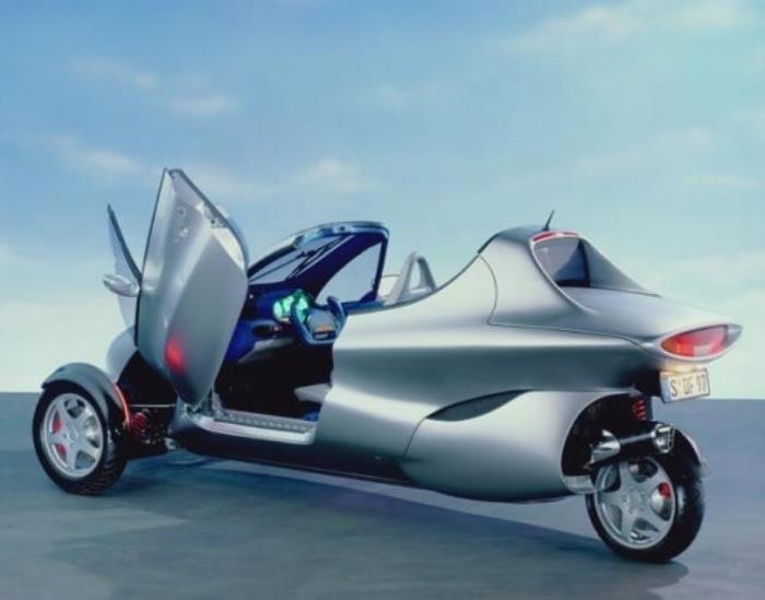 Трехколесный автомобиль Mercedes-Benz F 300 бьет все рекорды Трехколесный автомобиль Mercedes-Benz F 300 бьет все рекорды