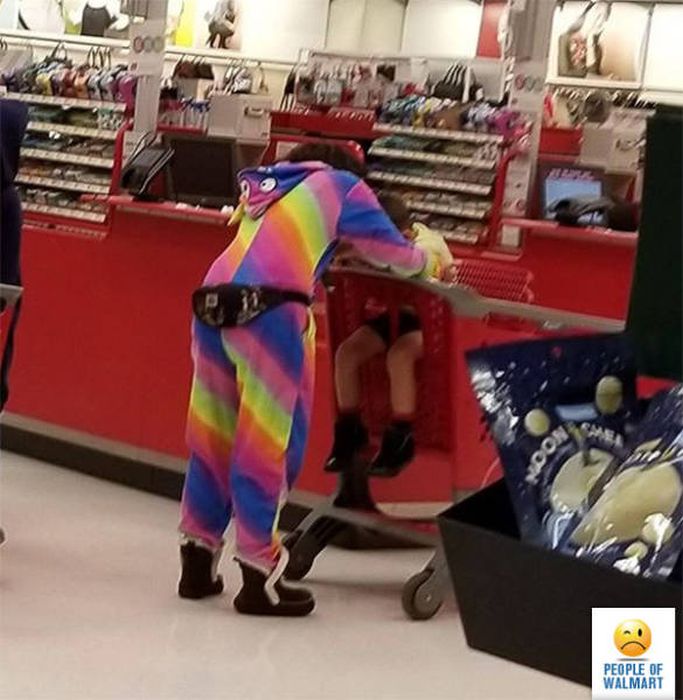 Странные посетители супермаркета Walmart