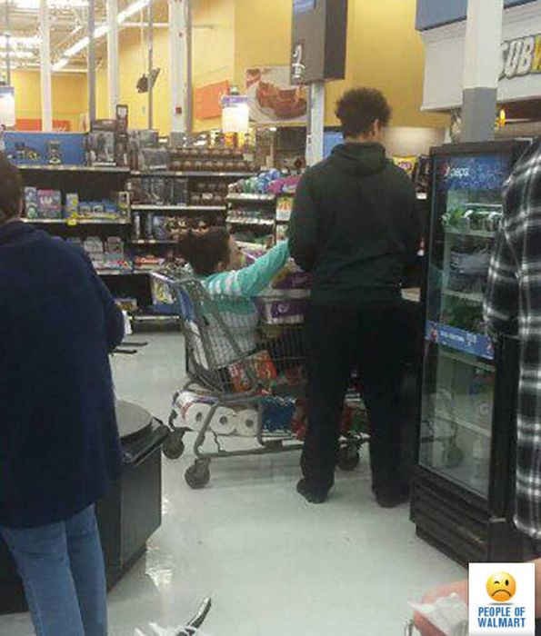 Чудные посетители супермаркетов Walmart