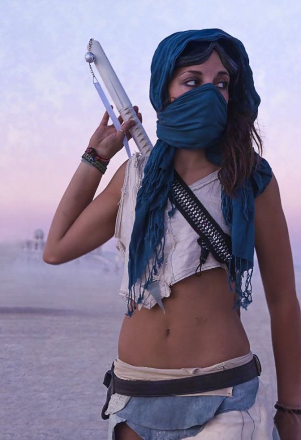 Девушки с фестиваля Burning Man (25 фото)