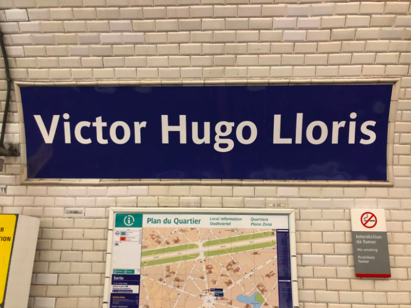 В Париже, в честь победы на ЧМ-2018 были переименованы станции метро В Париже, в честь победы на ЧМ-2018 были переименованы станции метро