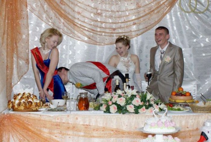 Странные свадебные фотографии