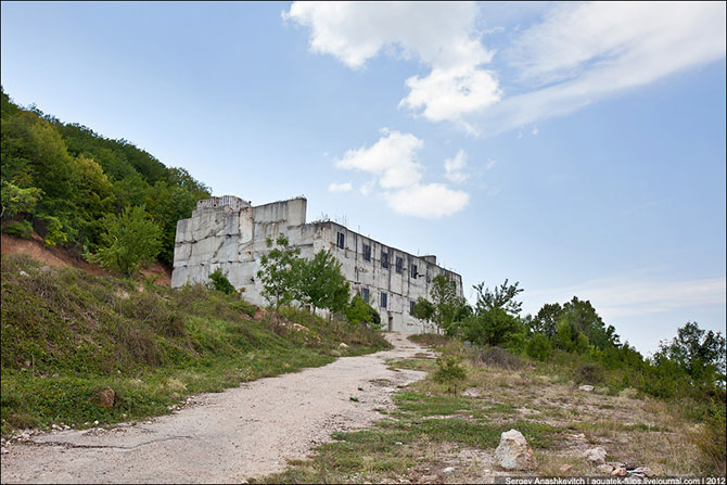 Запасной командный пункт Черноморского флота СССР (25 фото)
