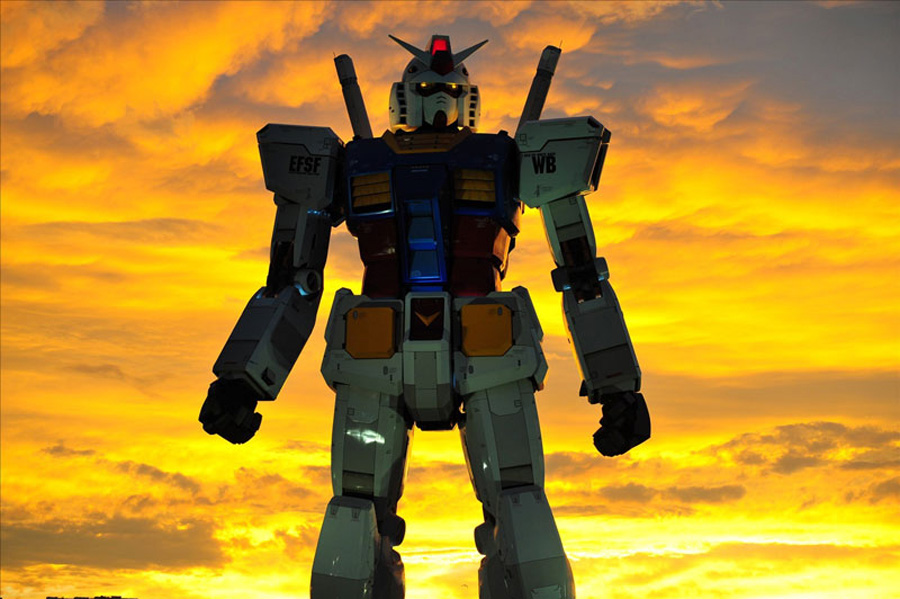 18-метровый робот Gundam в Японии 18-метровый робот Gundam в Японии