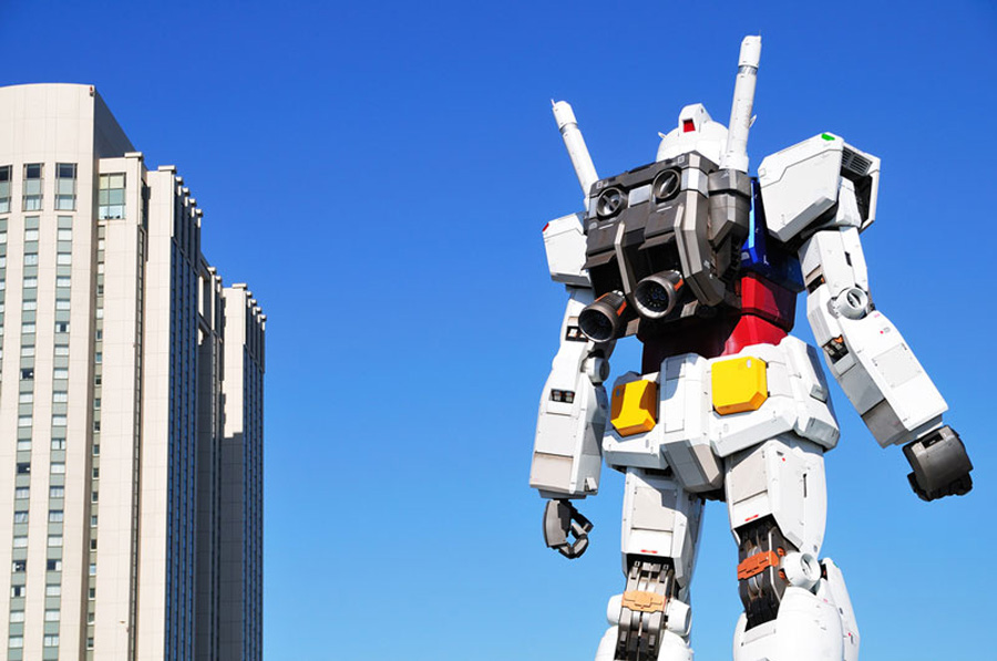 18-метровый робот Gundam в Японии 18-метровый робот Gundam в Японии