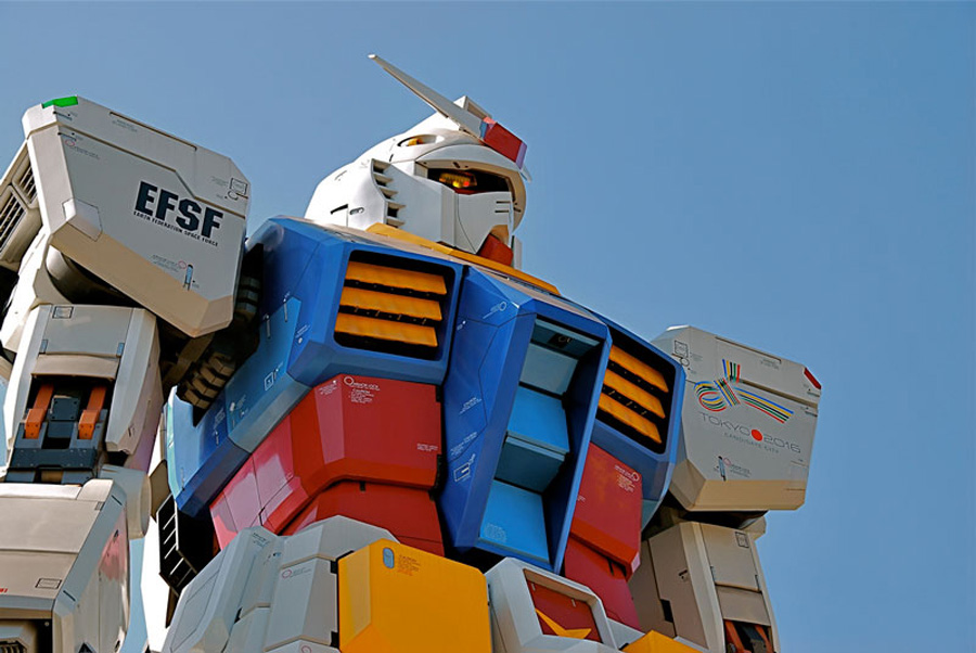 18-метровый робот Gundam в Японии 18-метровый робот Gundam в Японии