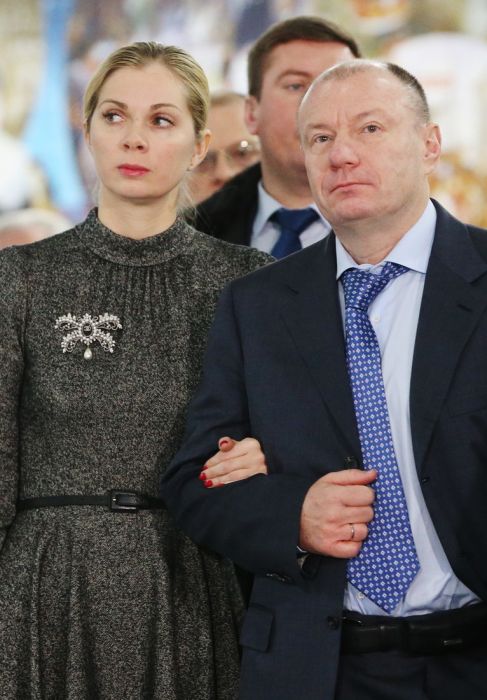 Жены самых богатых российских бизнесменов и чиновников