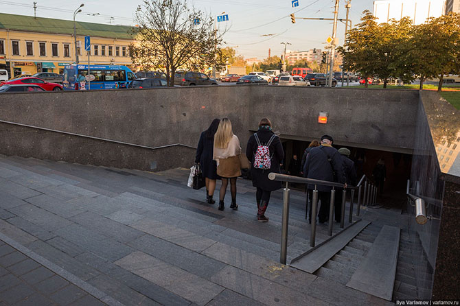 Десять километров по Москве… Десять километров по Москве…