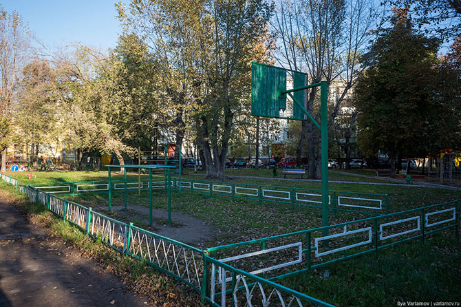 Десять километров по Москве… Десять километров по Москве…