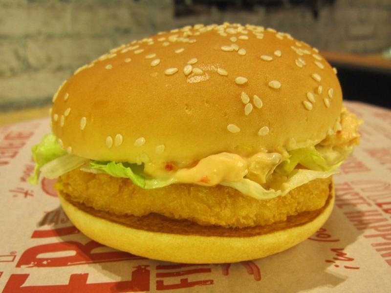 25 уникальных блюд, которые предлагают рестораны McDonald’s в разных странах 25 уникальных блюд, которые предлагают рестораны McDonald’s в разных странах