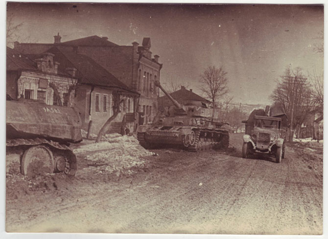 Подборка фотографий на тему Великой Отечественной войны Подборка фотографий на тему Великой Отечественной войны