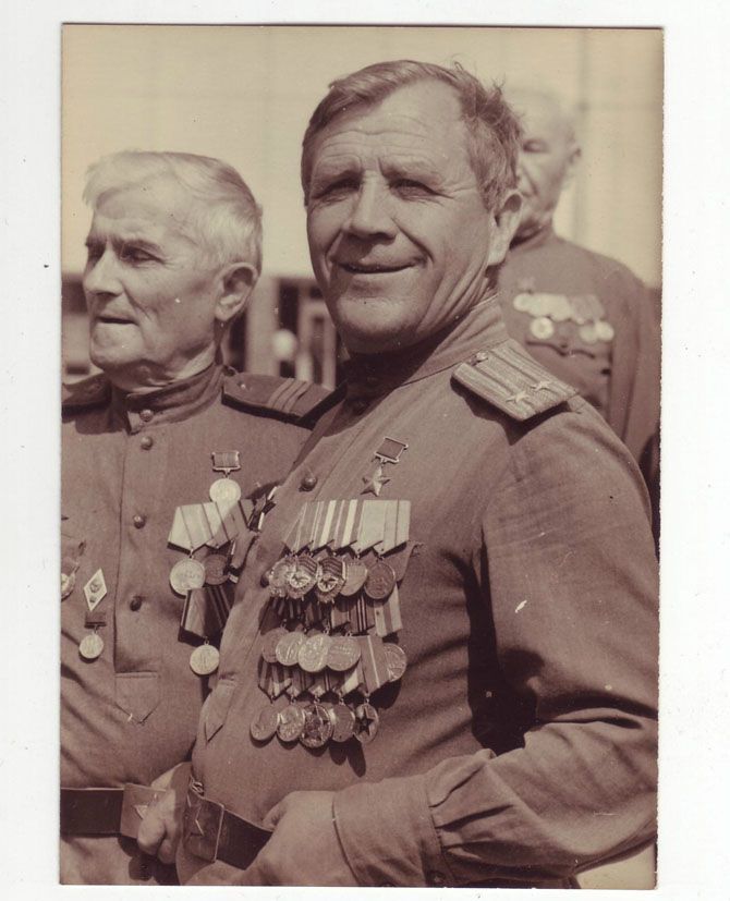 Подборка фотографий на тему Великой Отечественной войны Подборка фотографий на тему Великой Отечественной войны