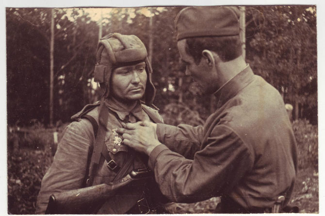 Подборка фотографий на тему Великой Отечественной войны Подборка фотографий на тему Великой Отечественной войны
