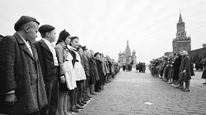 «Всегда вперед, ни шагу назад»: 93 года пионерской организации «Всегда вперед, ни шагу назад»: 93 года пионерской организации
