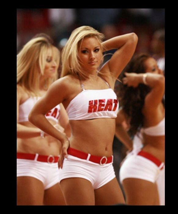 Черлидеры команды Miami Heat