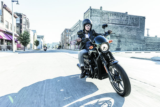 Новый Harley-Davidson с электродвигателем (11 фото) Новый Harley-Davidson с электродвигателем (11 фото)